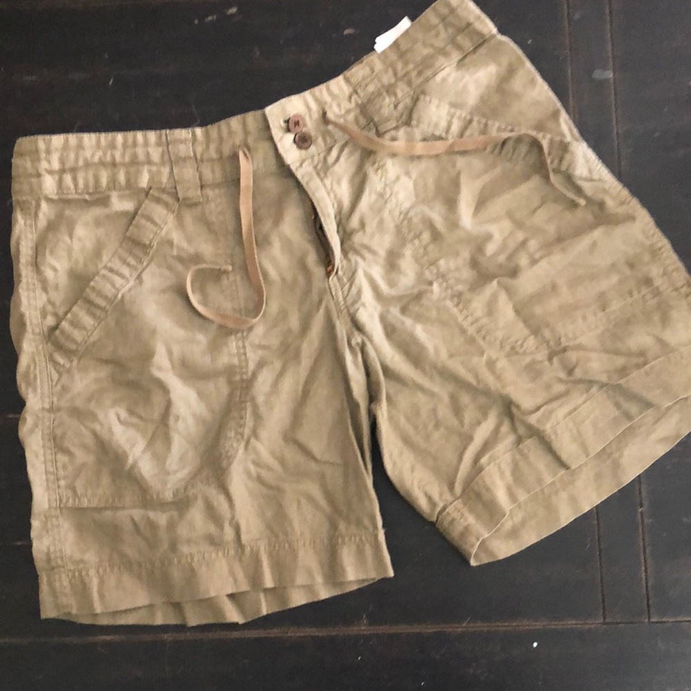 Women’s Linen shorts